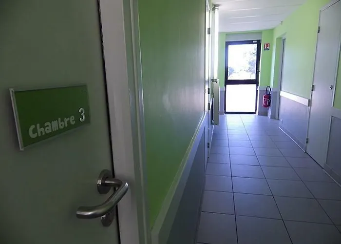 Hostel Le Val D'ante *